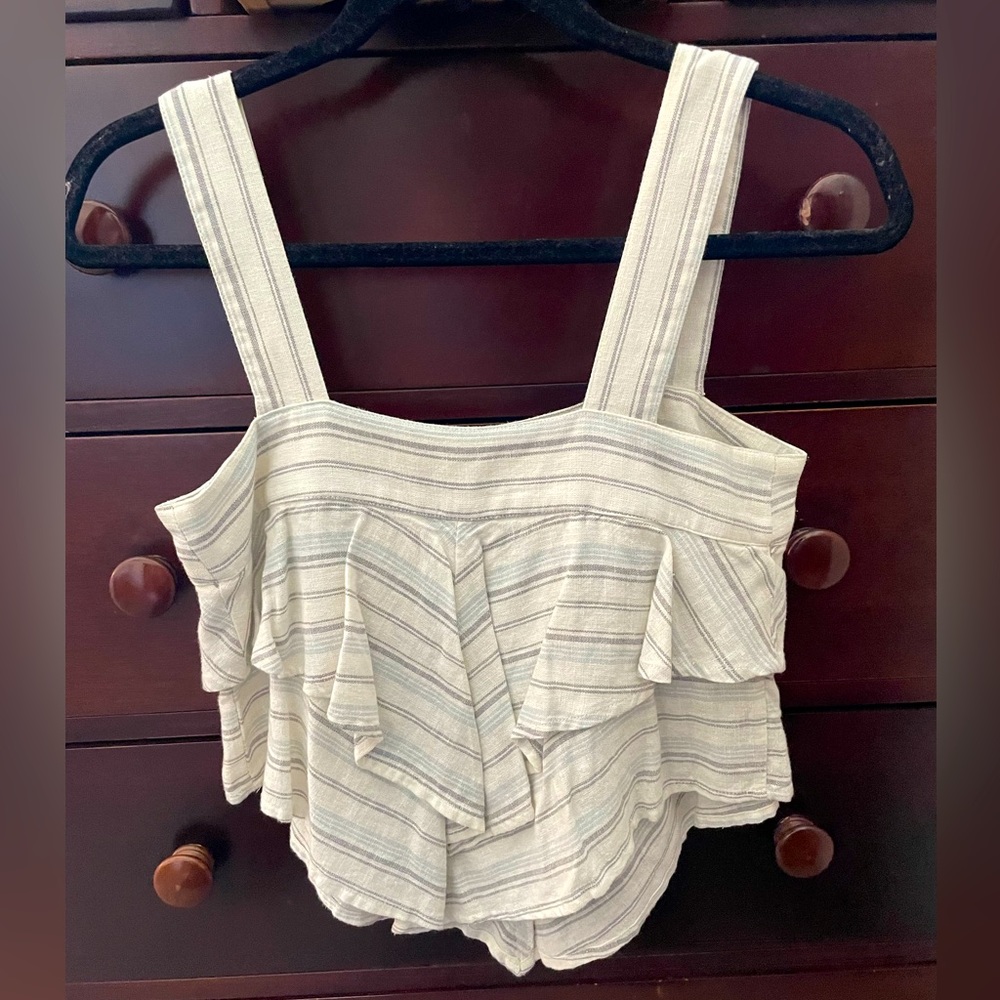 White and blue stripped crop top tank top